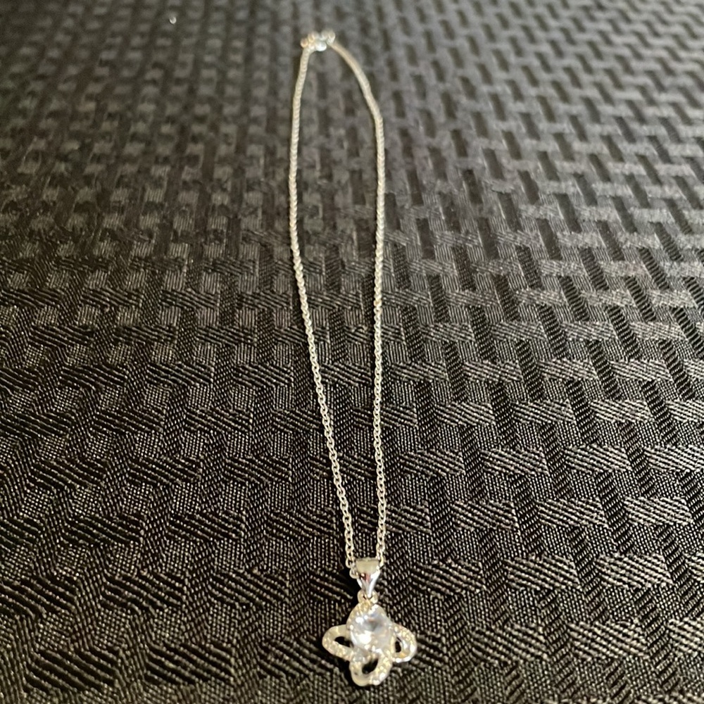 18” sterling silver necklace with Pendent New - Picture 5 of 16